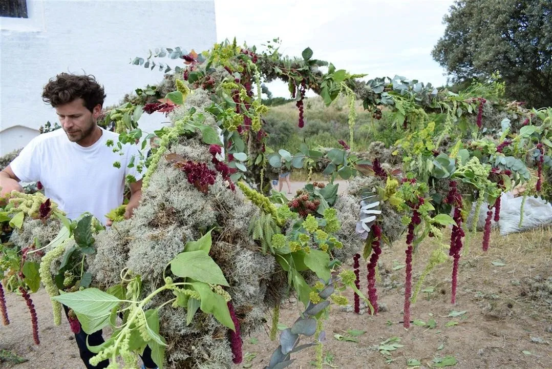 G22 den tilsandede kirke   the sand covered church skagen sat 22 jul (16)